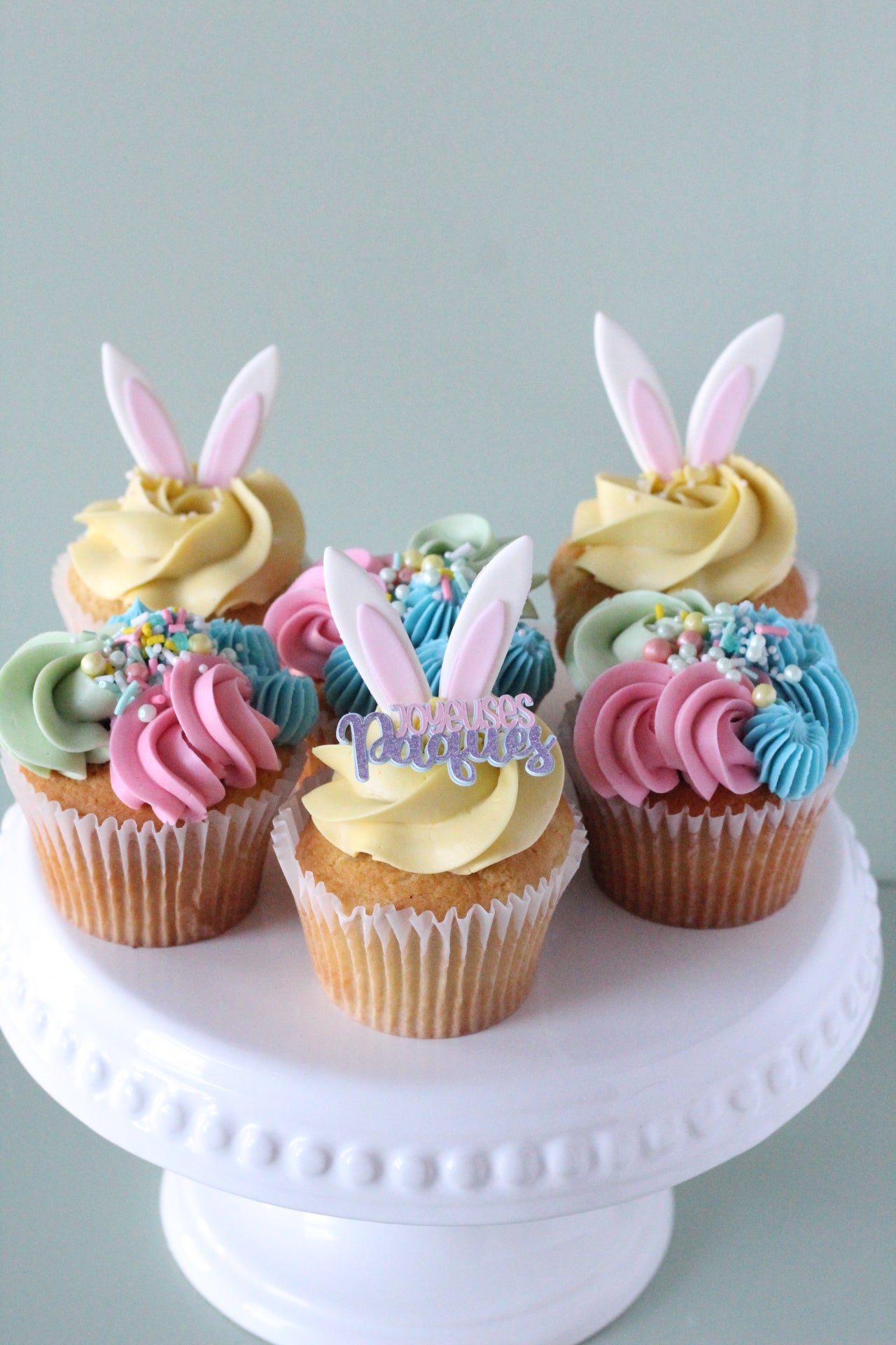 Cupcake élégant pâques