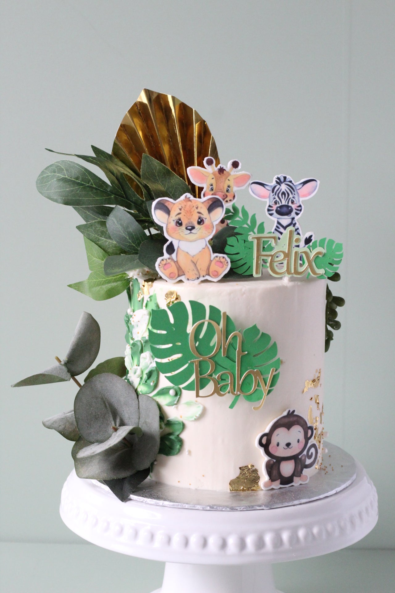 Gâteau personnalisé de luxe ( beaucoup de décoration) Shower